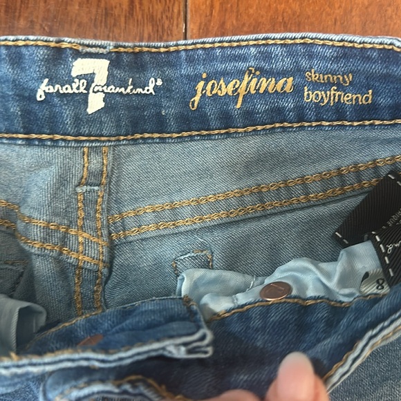 Perfect seven for all mankind distressed girl jeans - Picture 2 of 4